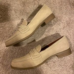 Suede loafers, 8.5. Great condition!